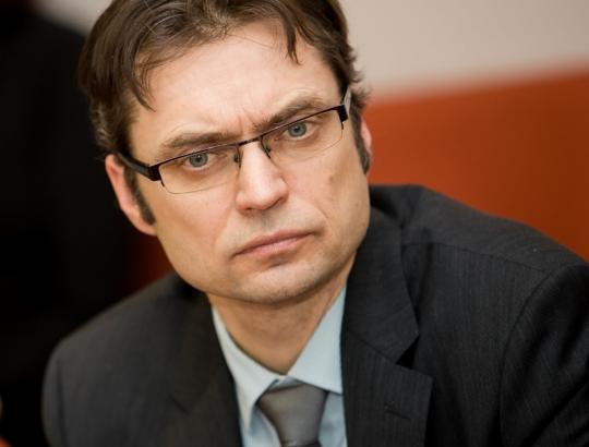 dr.Nerijus Kupstaitis. Miško savininko vaidmuo Lietuvos miškų politikoje - nuo instrukcijų vykdytojo link sprendimų priėmėjo