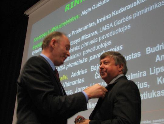 Prie asociacijos veiklos jungiasi vis gausesnis būrys žinomų žmonių