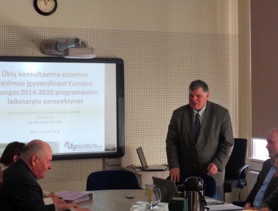 LŽŪKT aptartas Privačių miškų centro miškų savininkų konsultavimui steigimas