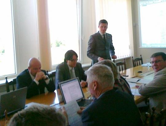 Siekdami užsitikrinti medžiotojų privilegijas Seimo nariai vėl užsimojo nesiskaityti su žemės ir miškų savininkais