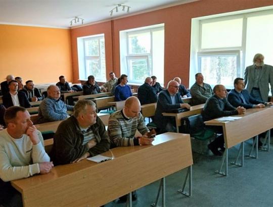Miško darbų rangovų asociacija surengė ataskaitinį susirinkimą Girionyse