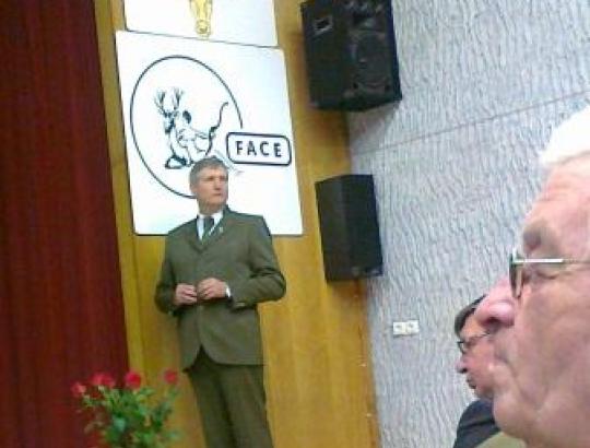 LMŽD suvažiavime dilema medžiotojams- kaip elgtis su Konstitucijai prieštaraujančiu Medžioklės įstatymu