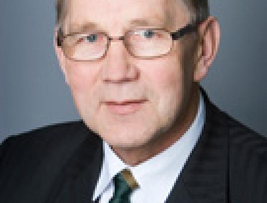 Plieskiasi karas tarp medžiotojų  būrelio „Medvėgalis“ (Šilalės r.) ir medžiotojų-ūkininkų